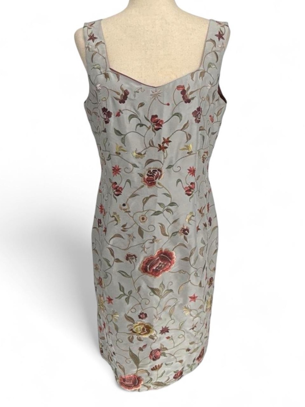 Vintage embroidered silk floral shift dress size 10 Newport News